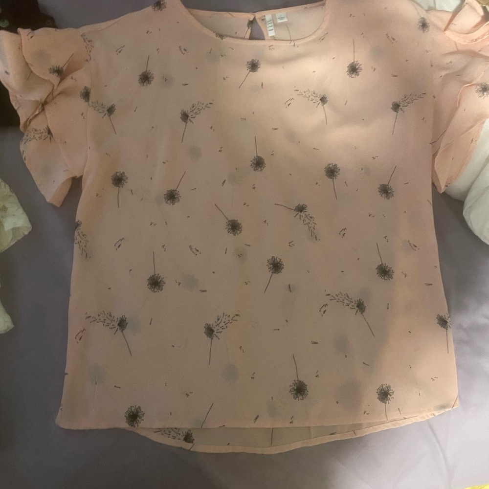 Juicy Couture, Elle, and Old Navy shirt bundle